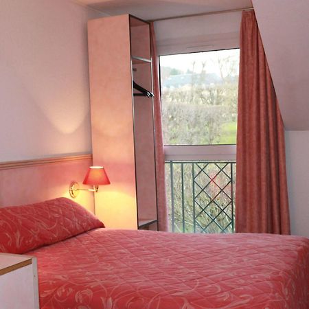 Hotel Le Village Gif-sur-Yvette Exterior photo